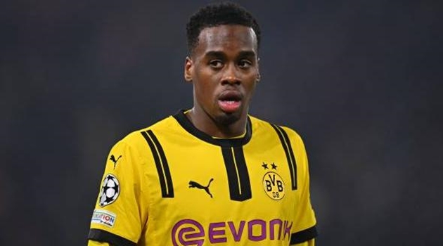 Phát biểu của Giám đốc thể thao Dortmund